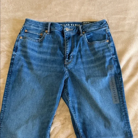 American Eagle Curvy Flare Jeans - Picture 2 of 8
